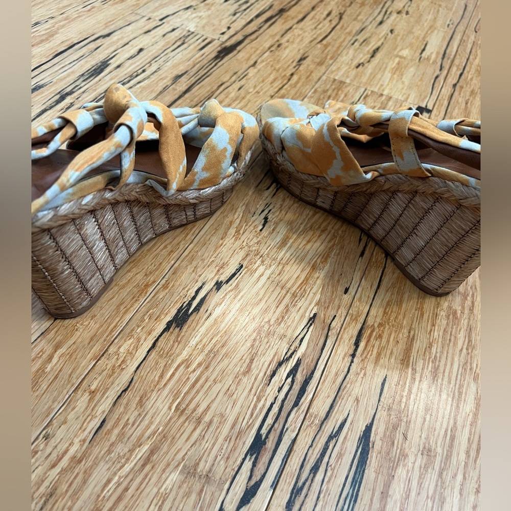 2 pairs of wedges 9.5 - Picture 5 of 13